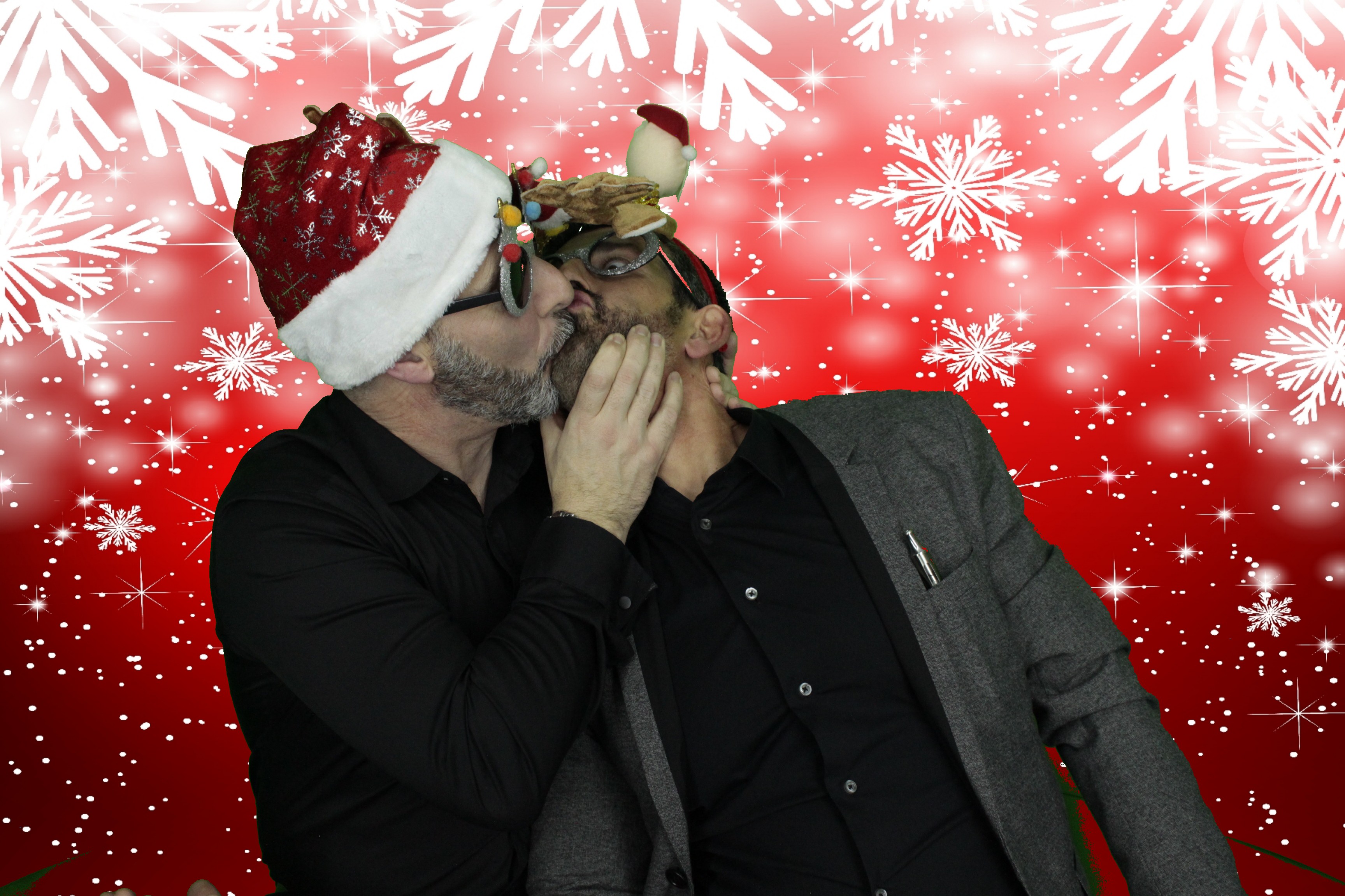 Silvermere Christmas Party | View more photos from the event at gallery.myphotoboothexperience.co.uk/u/MyPhotoBoothExperienceLtd/Silvermere-Christmas-Party-3